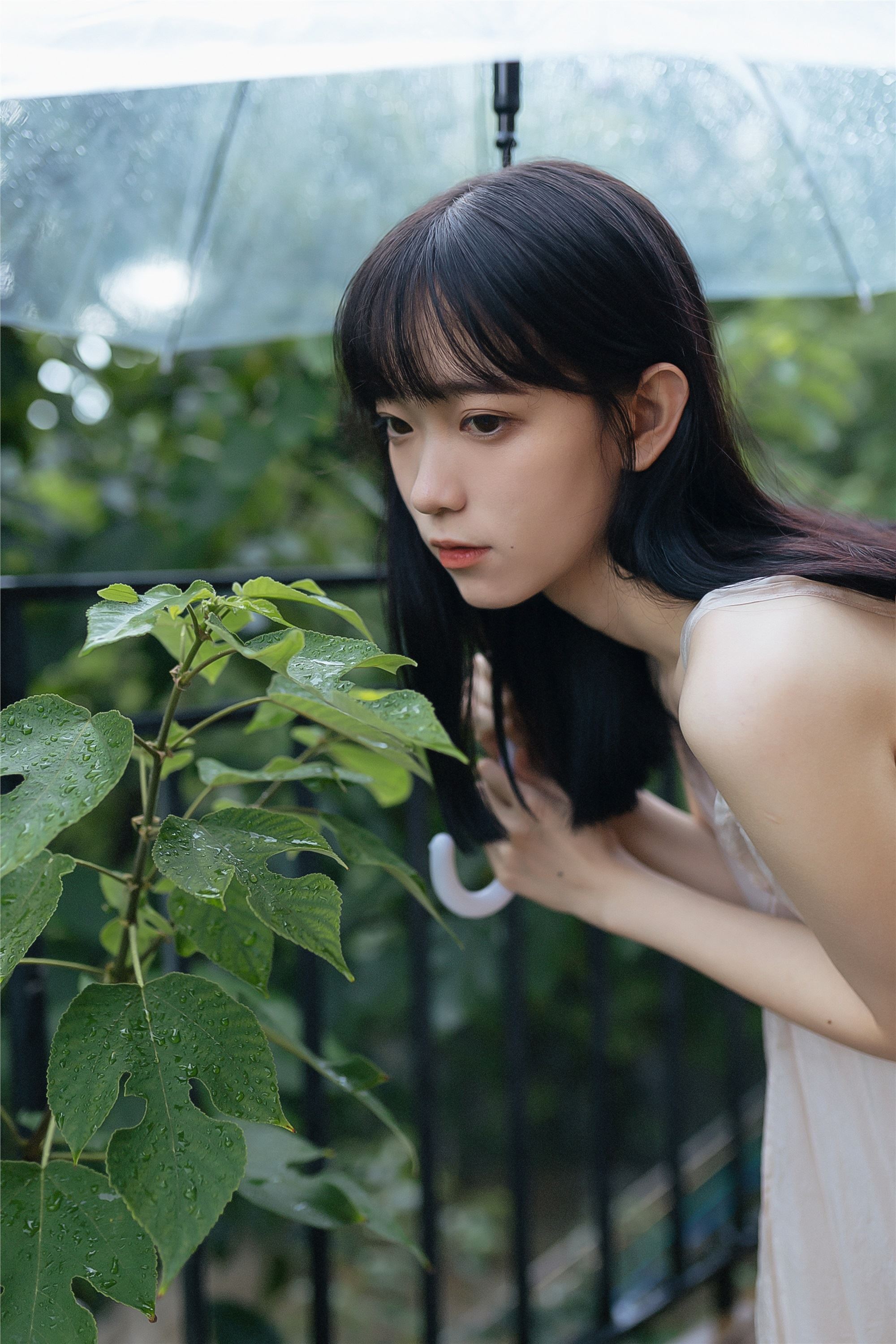 YITUYU 艺图语 2020.11.22 初秋的日与夜 小熊